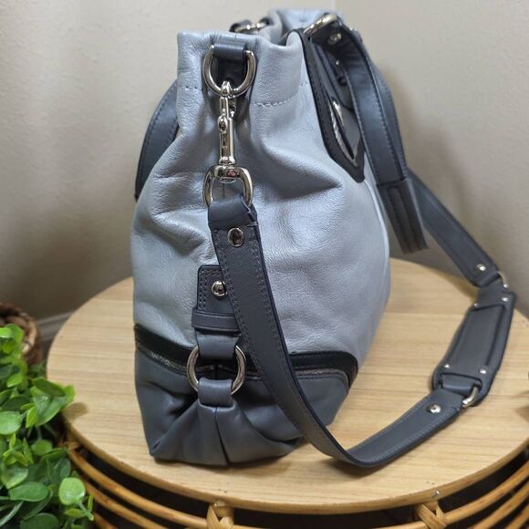 Coach Ashley Carryall Satchel - Picture 9 of 14